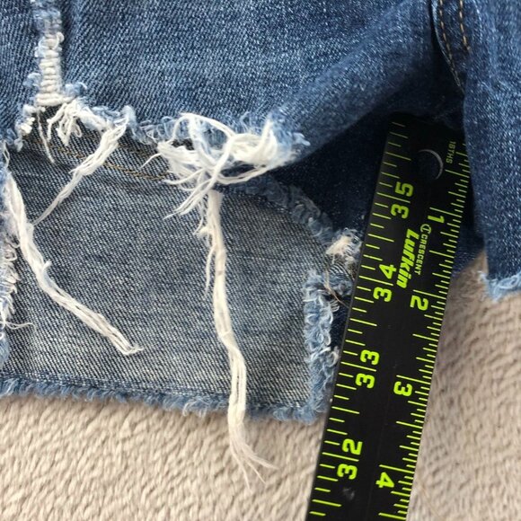 Guess Womens Cut Off Jean Shorts Size 26 Blue Denim Distressed Casual Frayed Hem - Picture 6 of 15